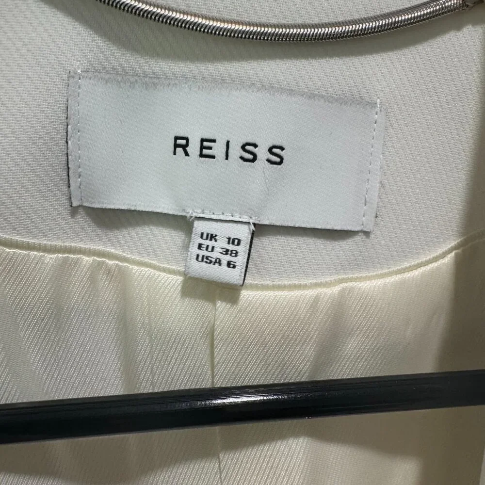 Reiss White Women's Myla Skirt Suit Set (Jacket + Skirt) (Size 6/8) - Picture 3 of 15